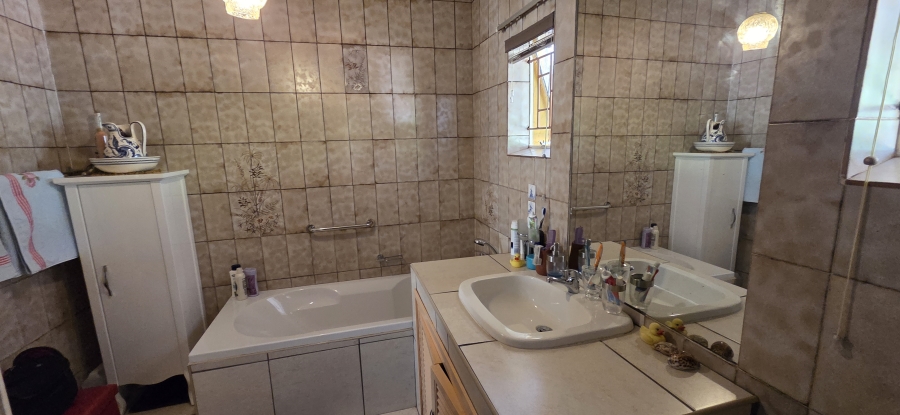 3 Bedroom Property for Sale in Hillcrest Northern Cape